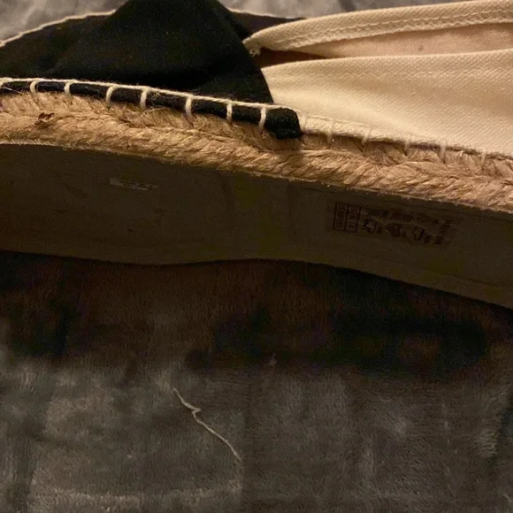 Espadrilles NWOT - Picture 3 of 6